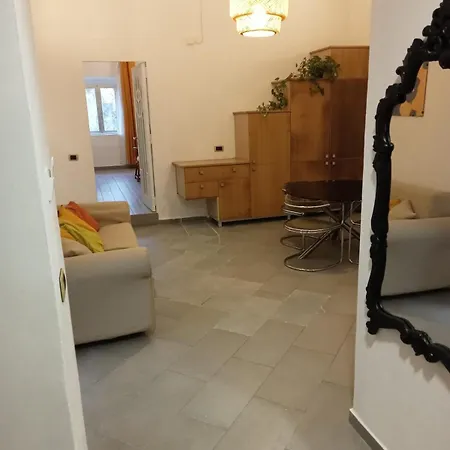 Il Larghetto * Portici